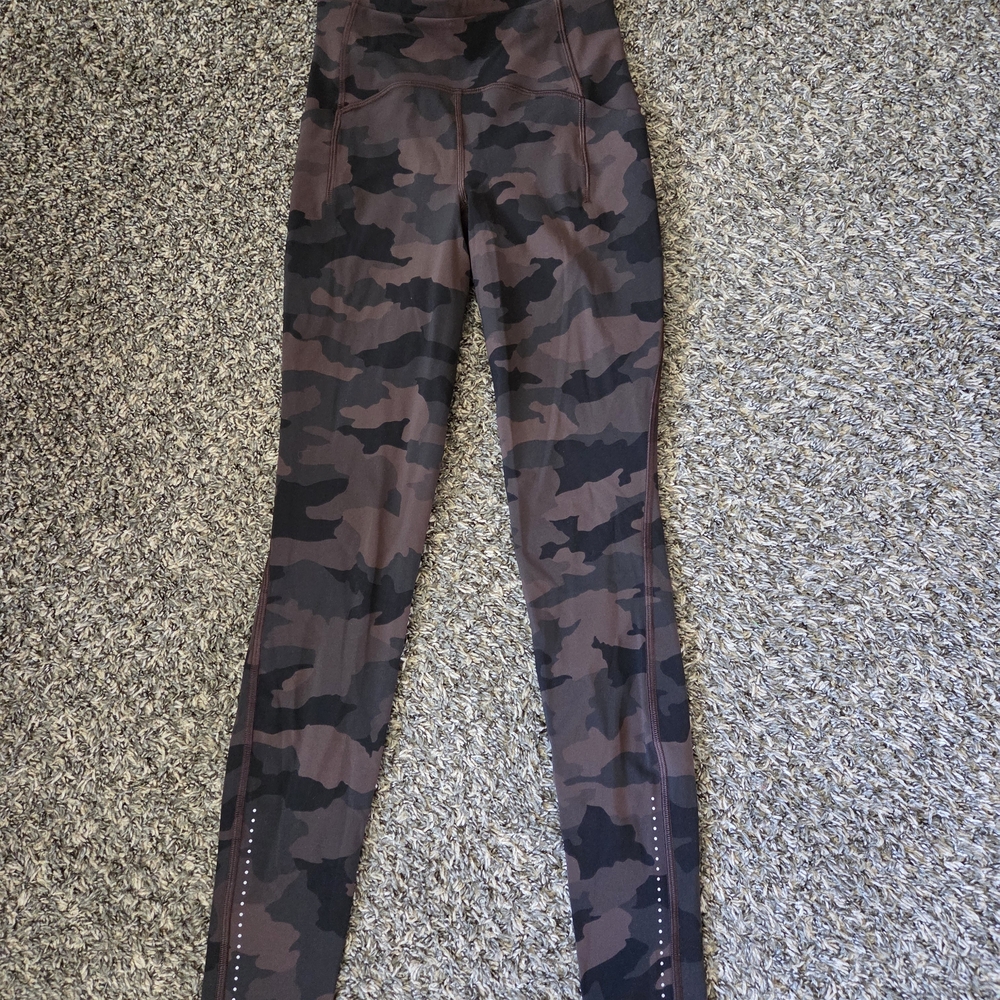 Camouflage High-Waisted Leggings